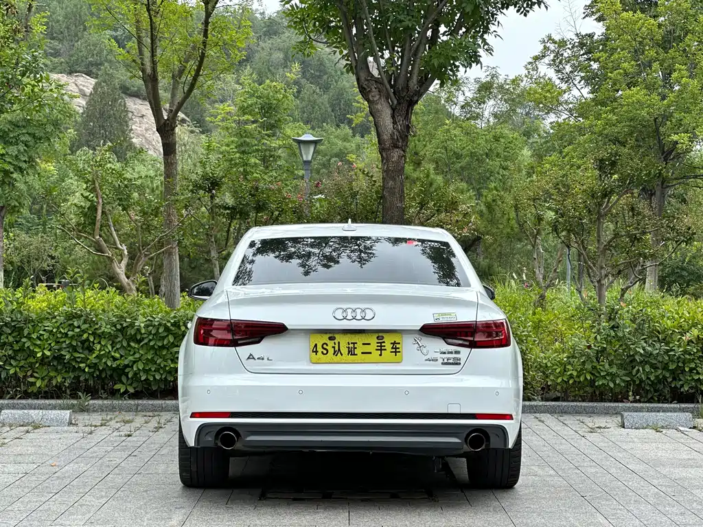 Audi A4L — миниатюра 12