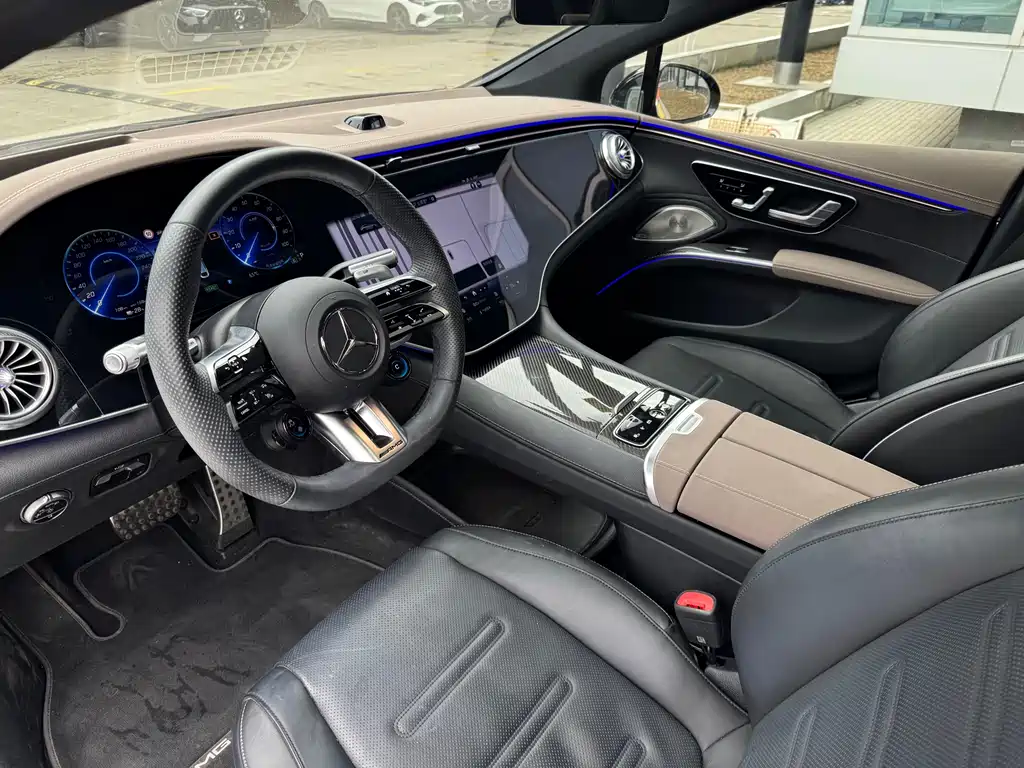 MERCEDES-BENZ EQS AMG