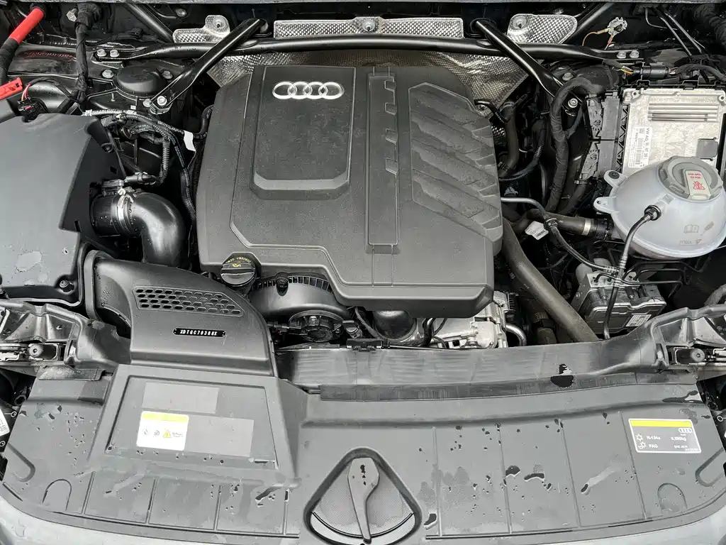 Audi Q5L 2024 40 TFSI Luxury