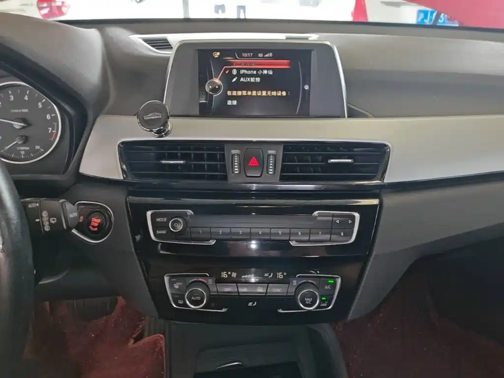 BMW X1 — миниатюра 13