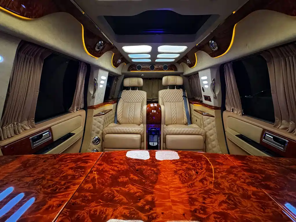 Lincoln Navigator — миниатюра 9