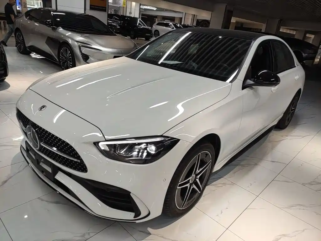 奔驰C级 2025款 C 260 L 皓夜运动版 2024
