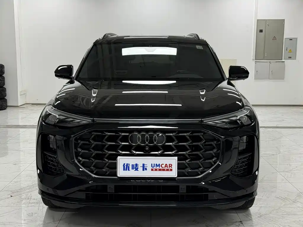 Audi Q6 2024 45 TFSI quattro 6 мест