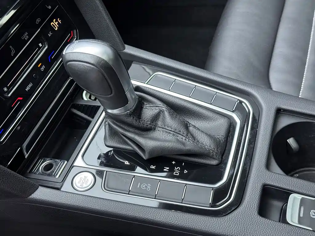 Volkswagen Magotan 2020 330TSI DSG Lead