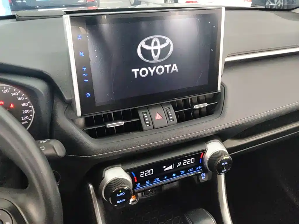 Toyota Wildlander — фотографии объявления, Фото 20