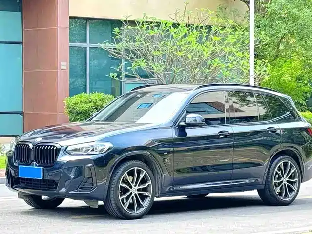 2022 BMW X3