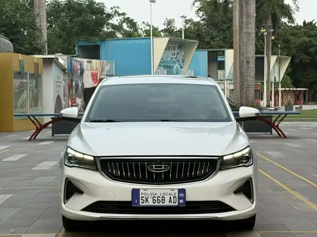 Geely Emgrand — миниатюра 2