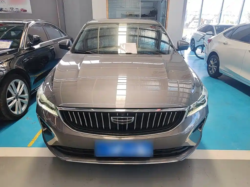 Geely Emgrand — миниатюра 3