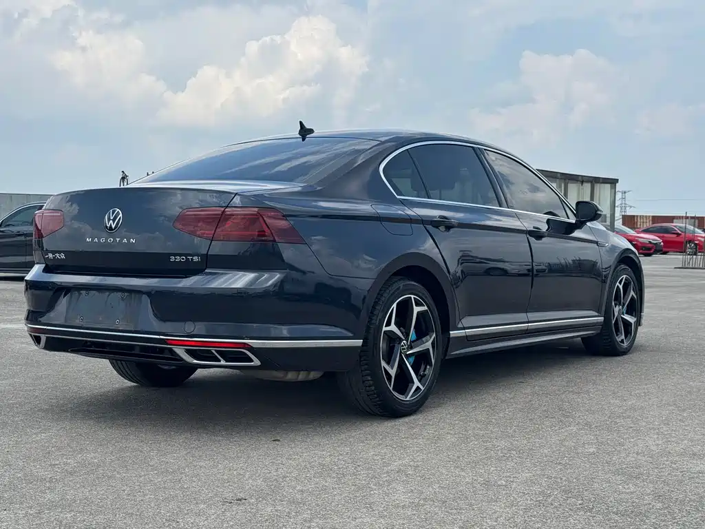 Volkswagen Magotan — миниатюра 4