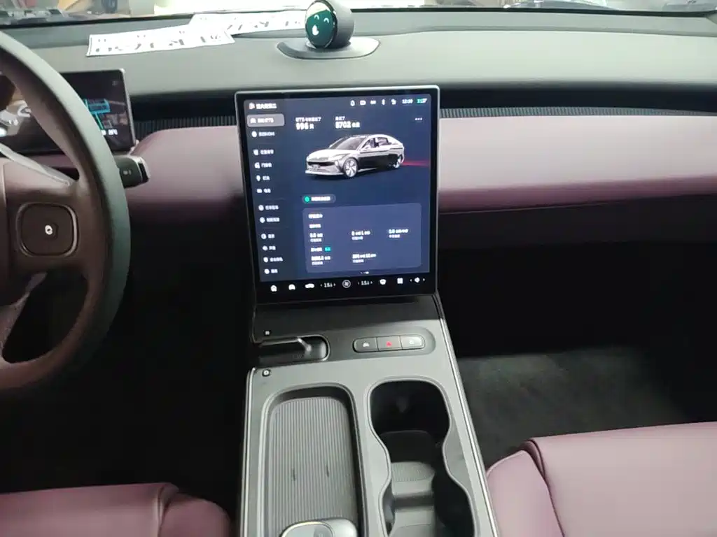 NIO ET5 — миниатюра 13