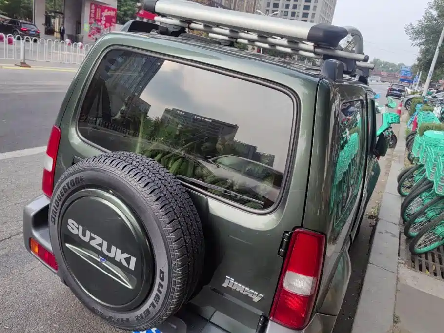 Suzuki Jimny — миниатюра 3