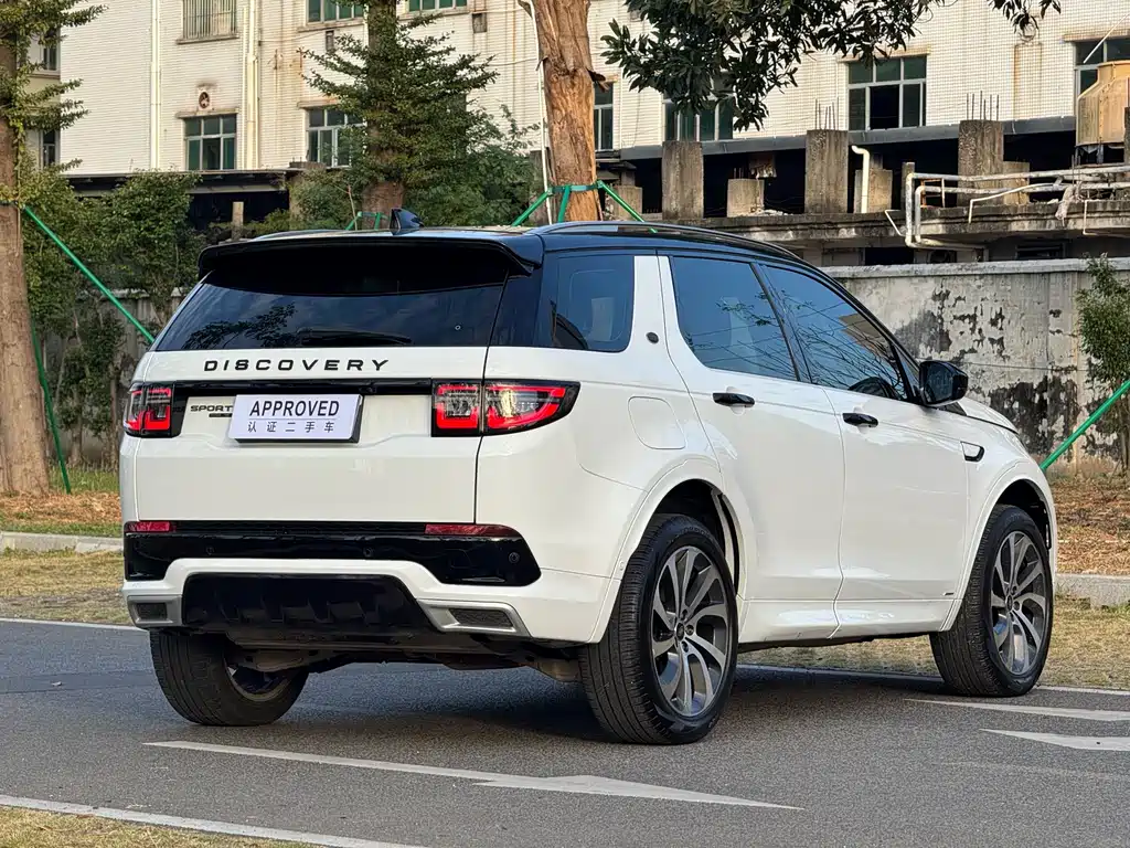 LAND ROVER DISCOVER SPORTS