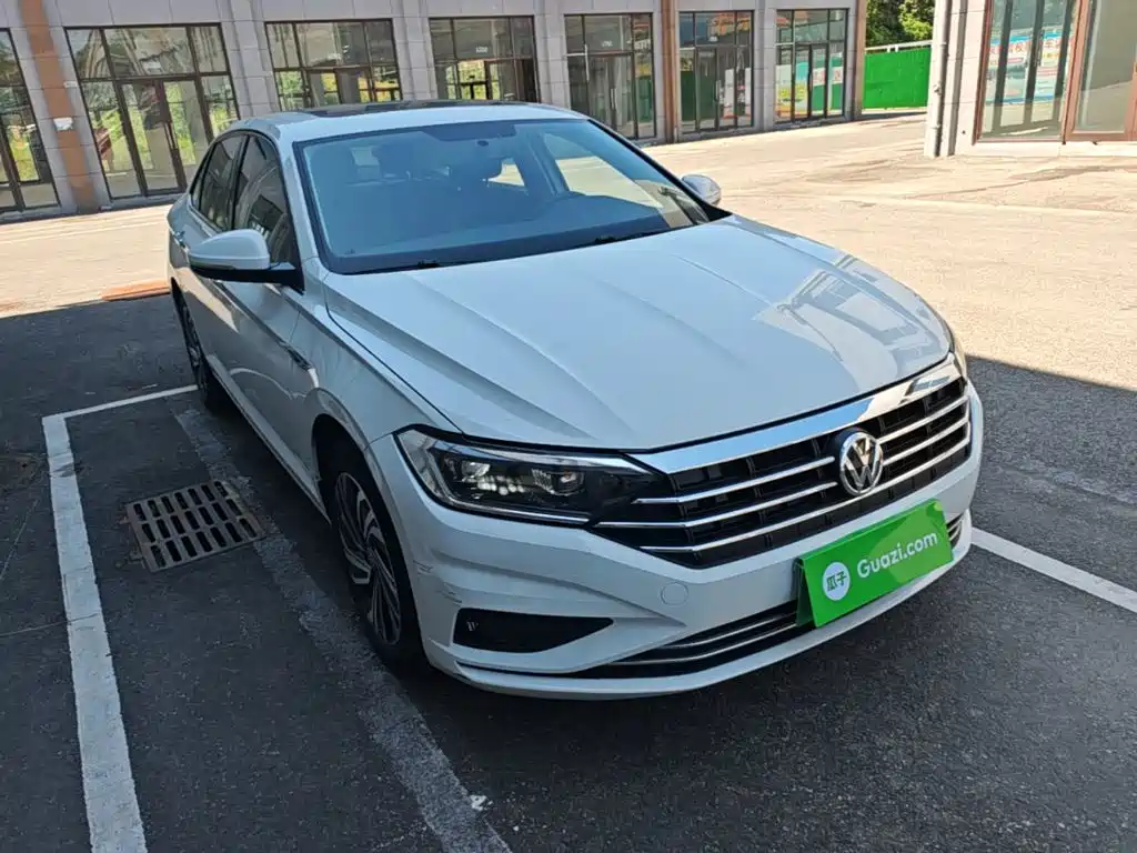 Volkswagen Sagitar — миниатюра 4