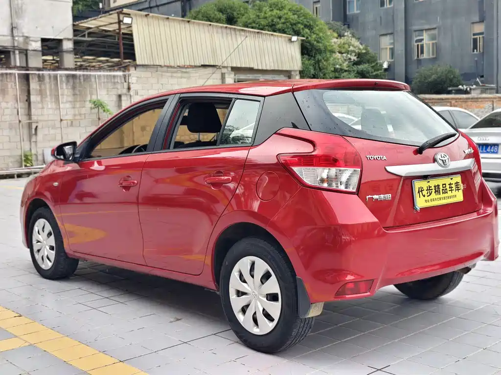 Toyota Yaris L — миниатюра 16