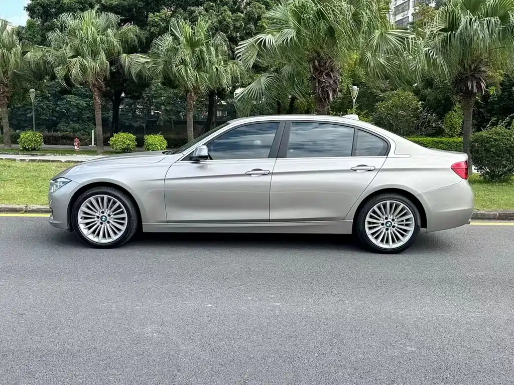 BMW 3 Series - фото 3