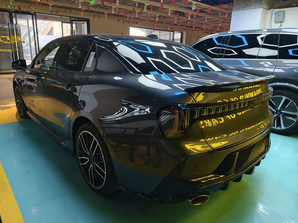 Lynk & Co 03 — миниатюра 14