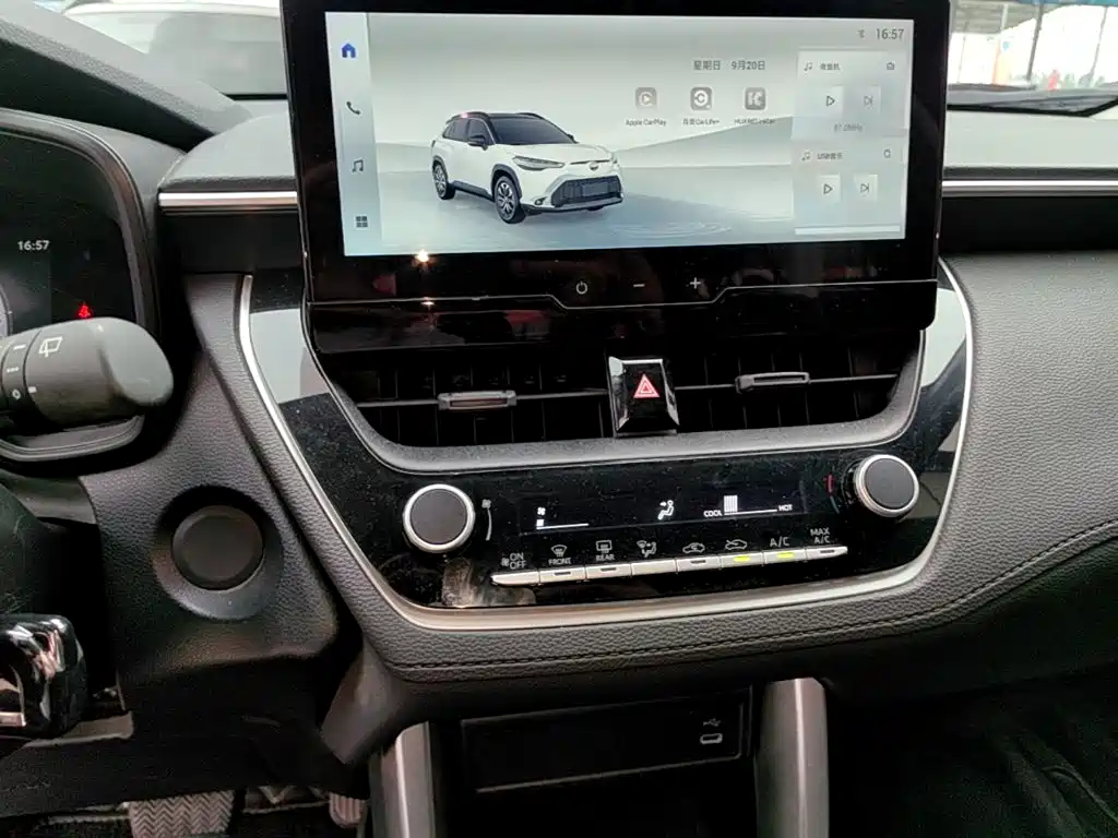 Toyota Frontlander — миниатюра 13