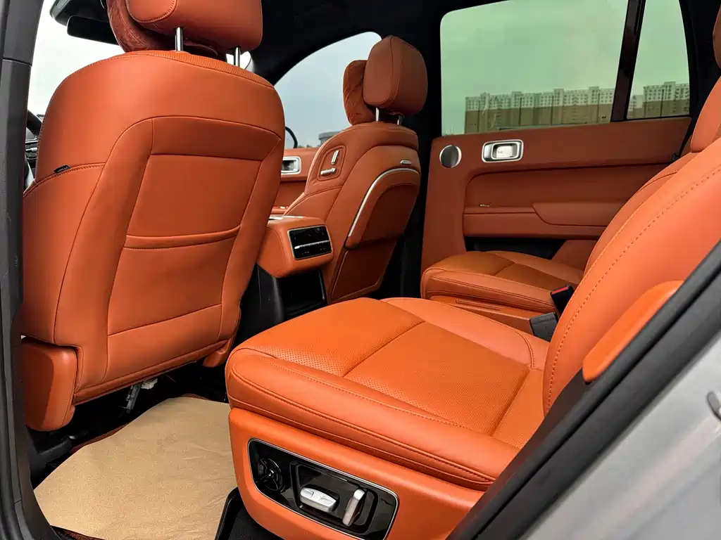 Li Auto Li L8 — миниатюра 12