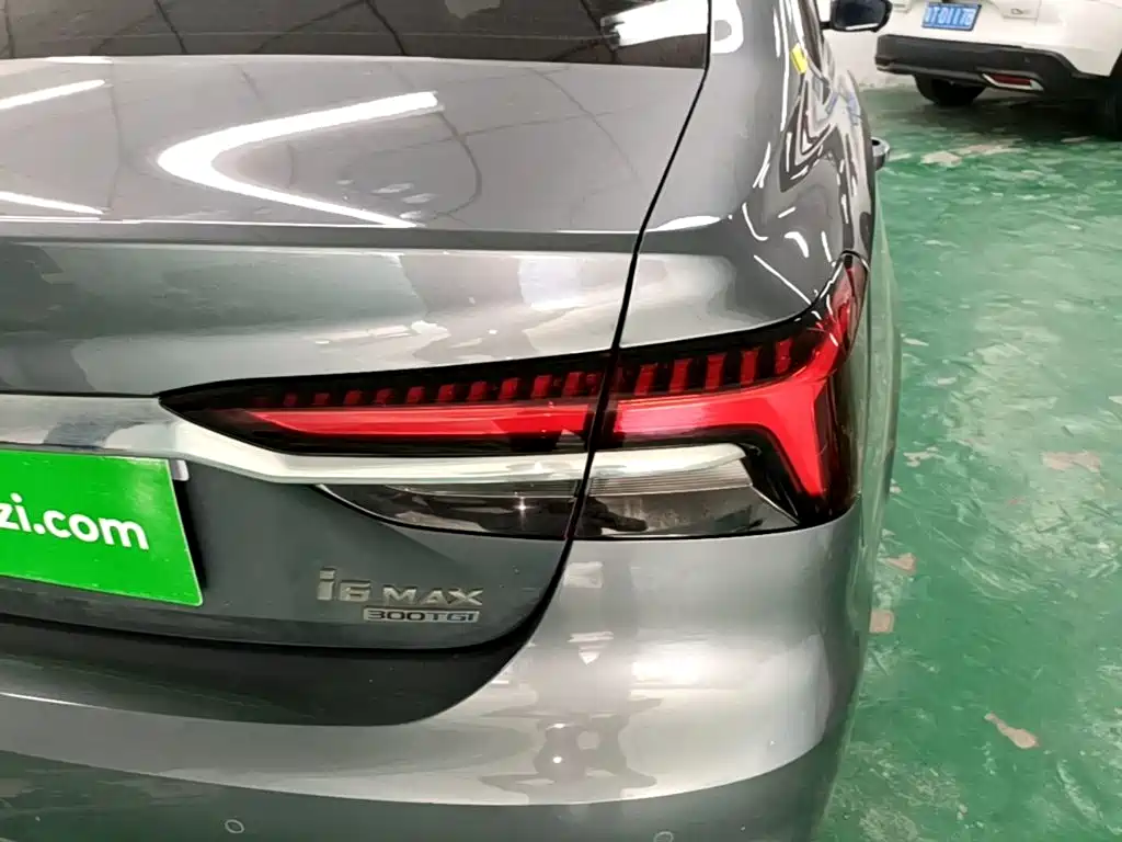 Roewe i6 MAX — миниатюра 8