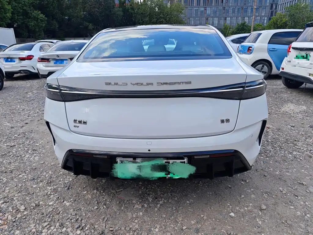 BYD Seal — миниатюра 5