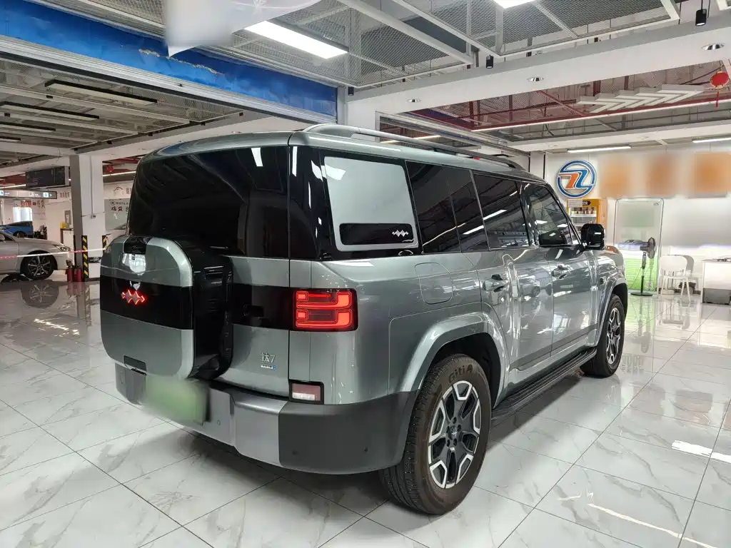 Fangchengbao Leopard 7 7 2025 200KM Max