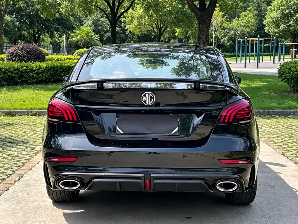 MG MG6 — миниатюра 8