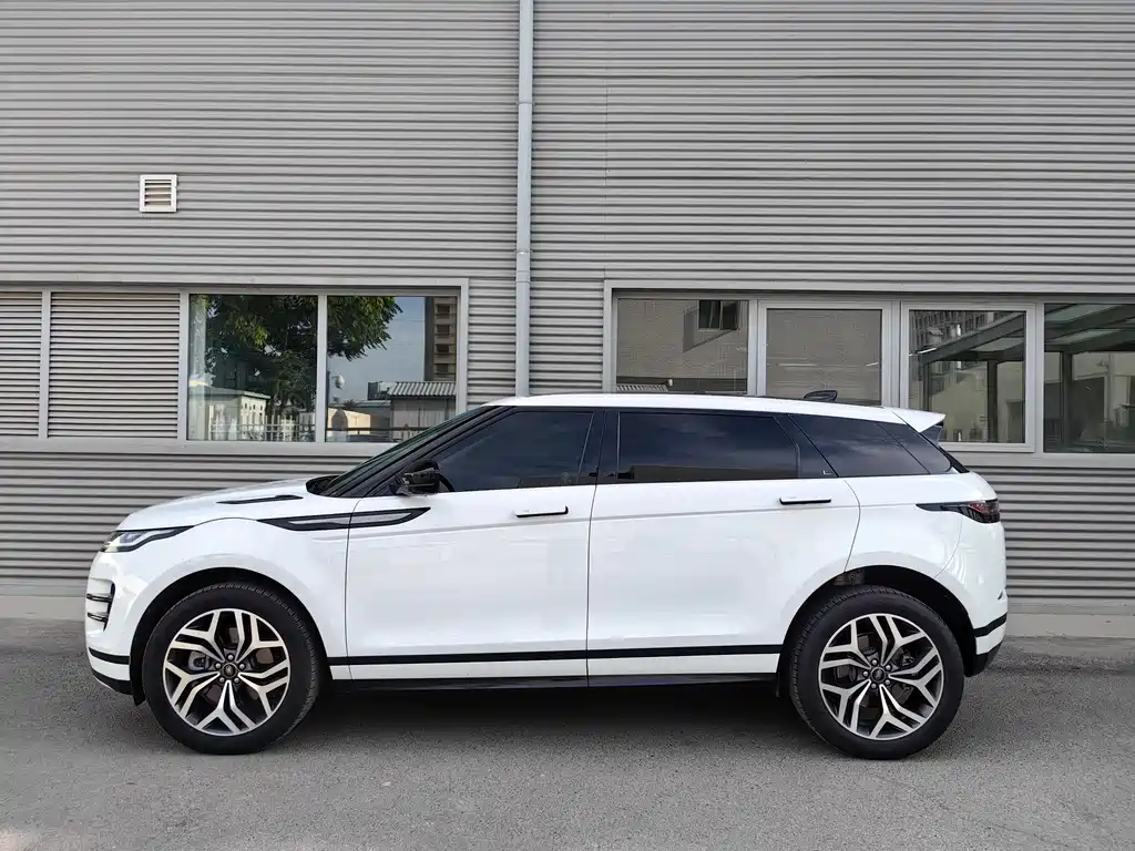 Land Rover Range Rover Evoque 2024 L SE