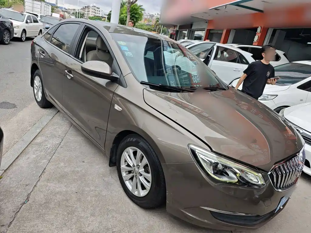 Buick Excelle — миниатюра 4