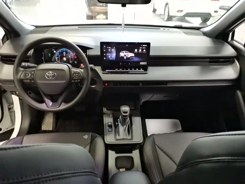Toyota Corolla Cross 2026 2.0L