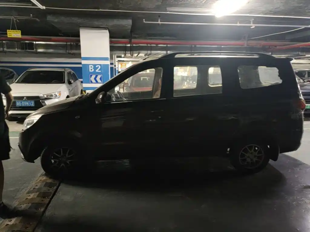 BAW Weiwang M30 — миниатюра 5