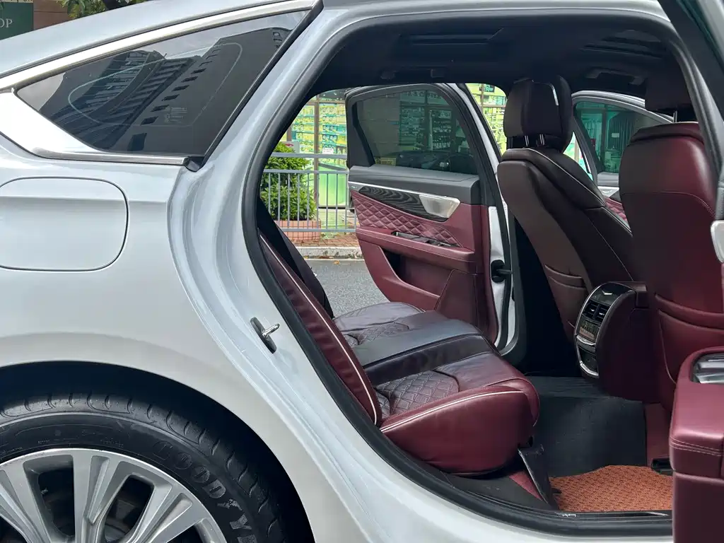 Cadillac CT6 — миниатюра 31
