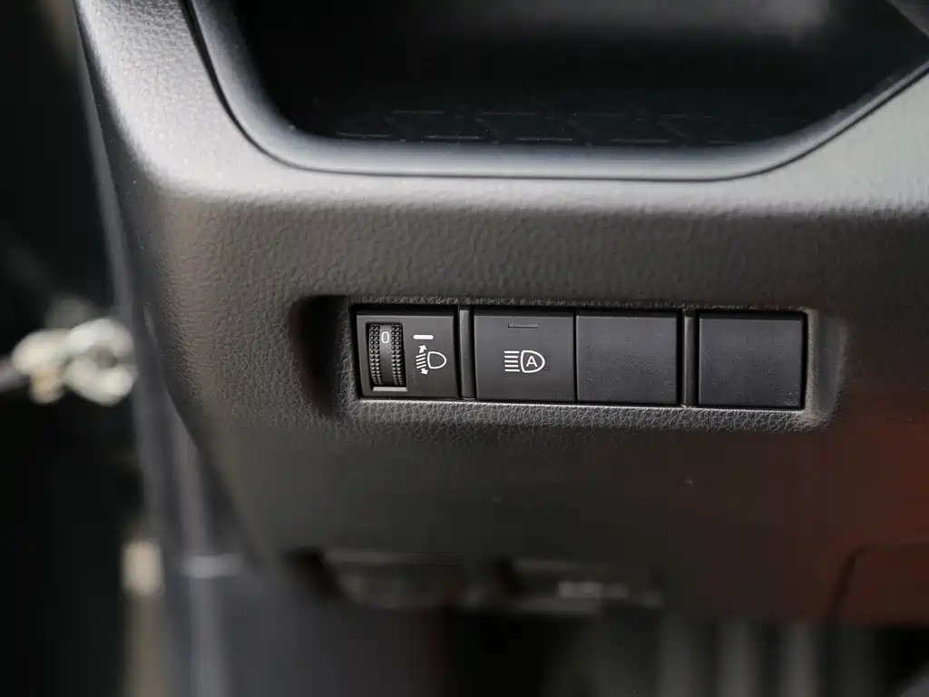 Toyota Wildlander — миниатюра 13