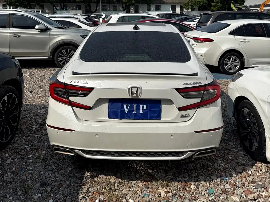 Honda Accord — миниатюра 4