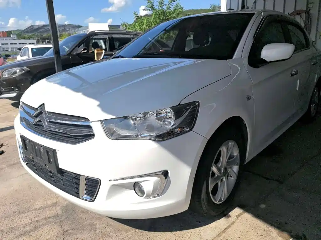 Citroen Elysee