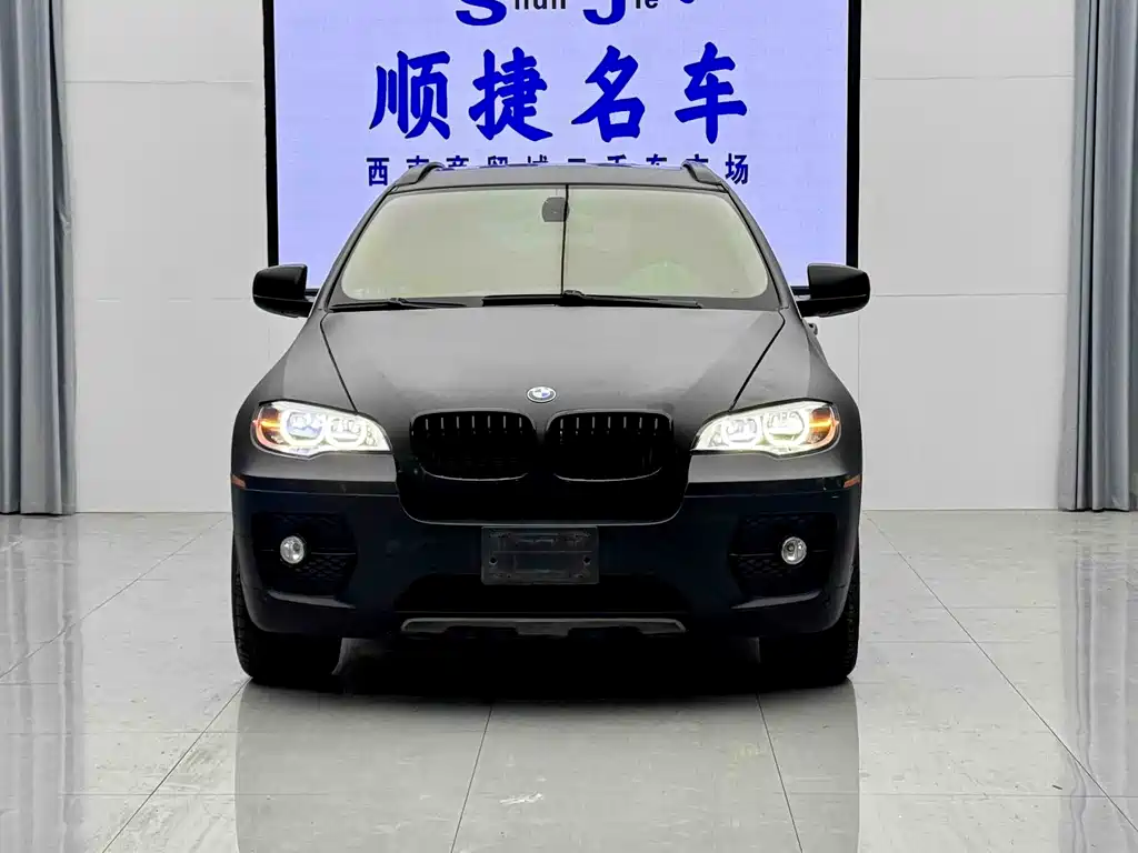 BMW X6 2012
