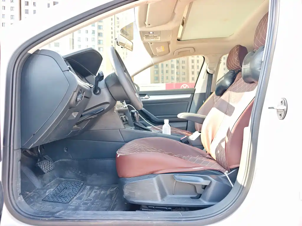 Volkswagen Lamando — миниатюра 5