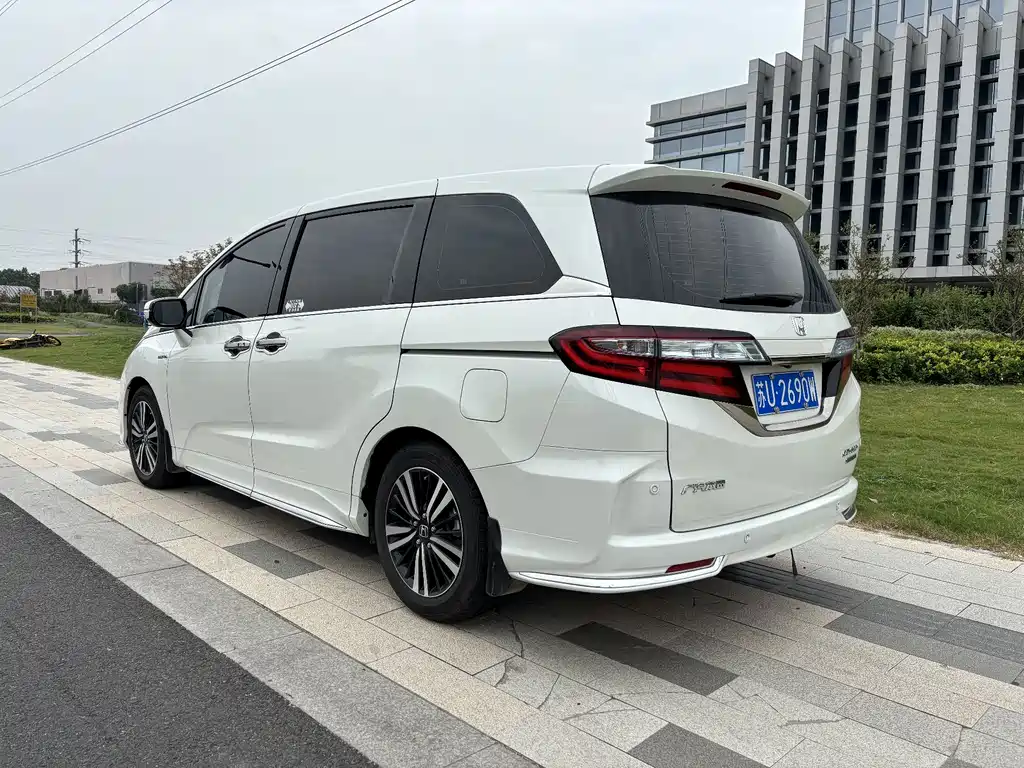 Honda Odyssey — миниатюра 7
