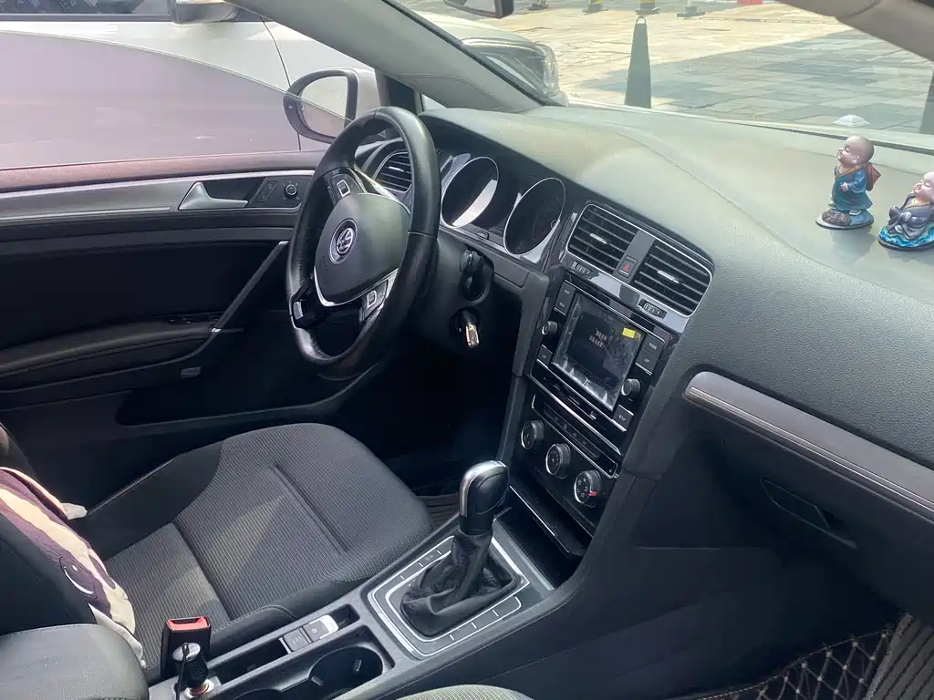 Volkswagen Golf — миниатюра 5