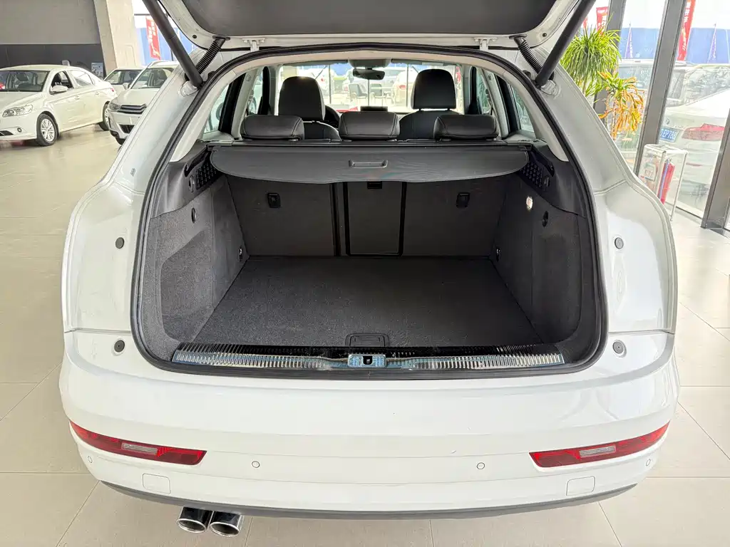 Audi Q3 — миниатюра 15