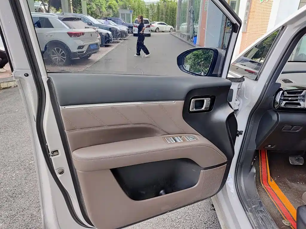 Wuling Xingguang — миниатюра 6