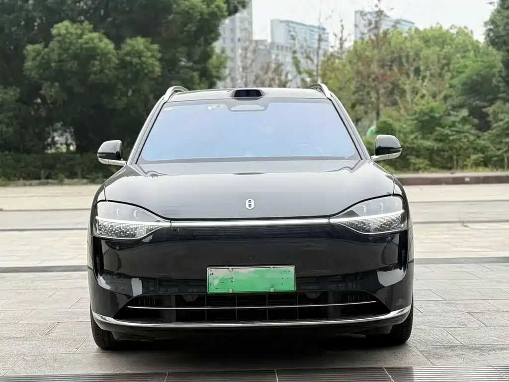 AITO AITO M9 — миниатюра 2