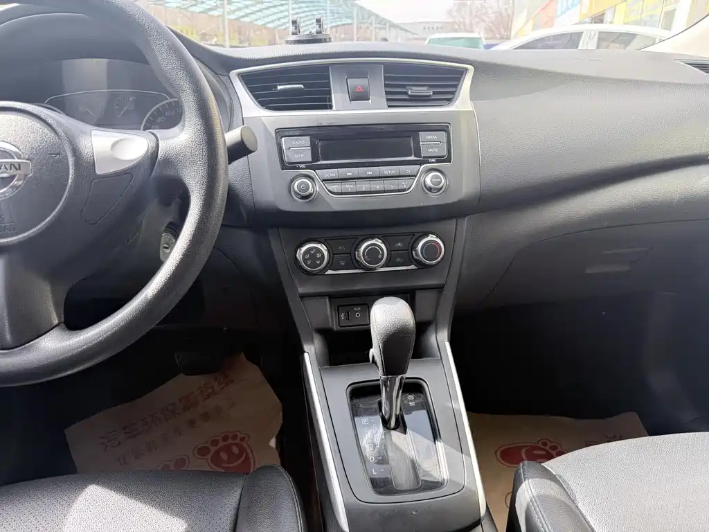 Nissan Sylphy - фото 12