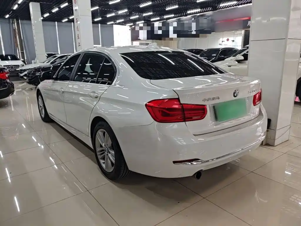 BMW 3 Series — миниатюра 5