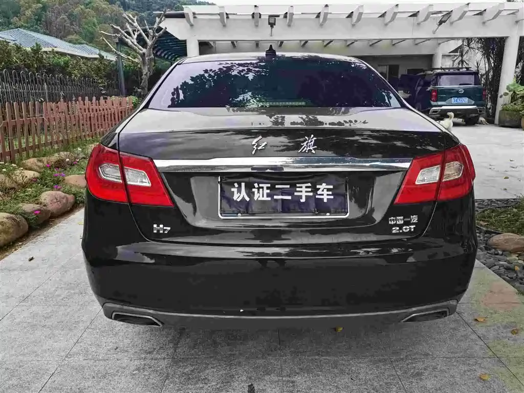 Hongqi Hongqi H7 — миниатюра 4