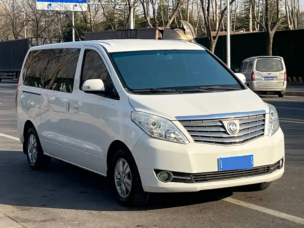 DONGFENG POPULAR CM7