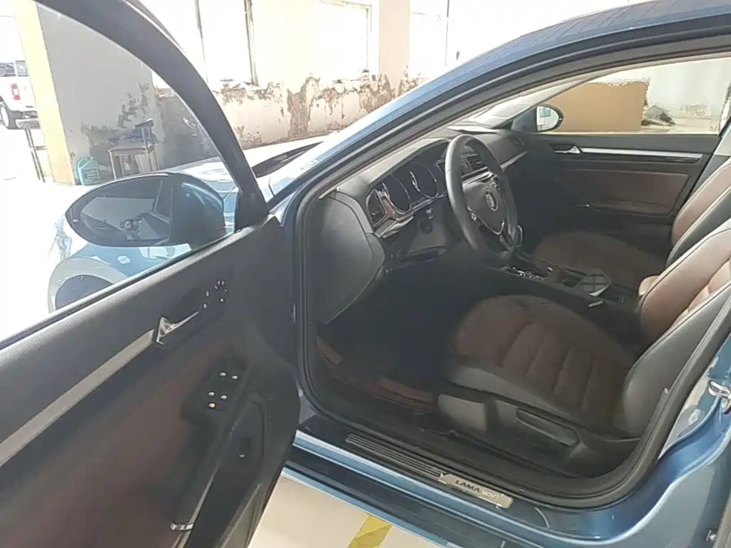 Volkswagen Lamando — миниатюра 16