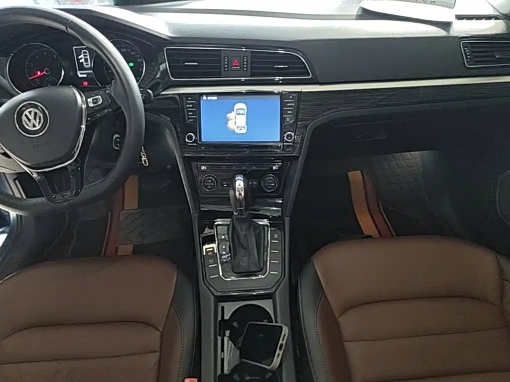 Volkswagen Lamando — миниатюра 13