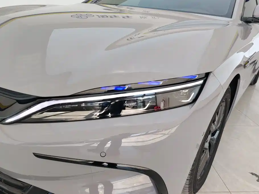 BYD Han — миниатюра 5