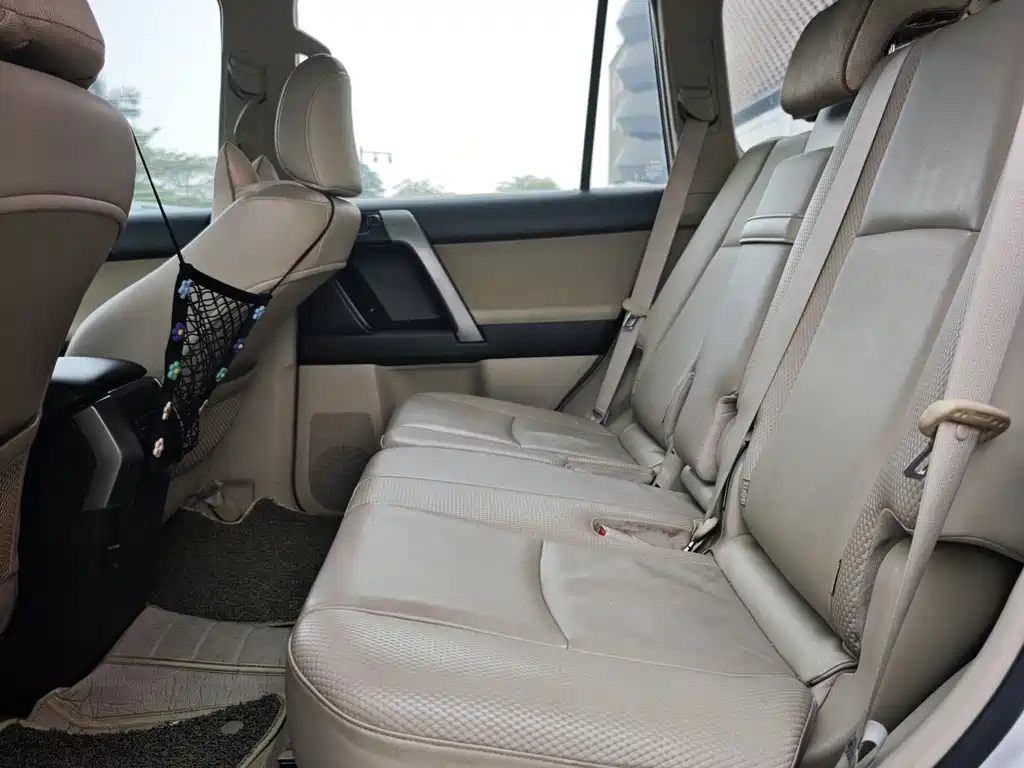 Toyota Prado (Import) — миниатюра 6