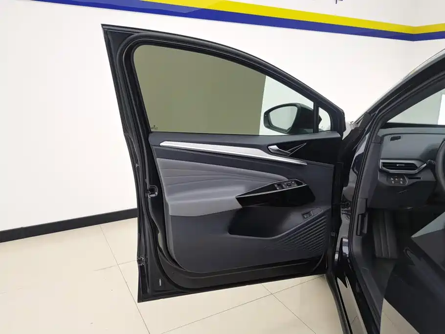 Volkswagen ID.4 Crozz — миниатюра 7